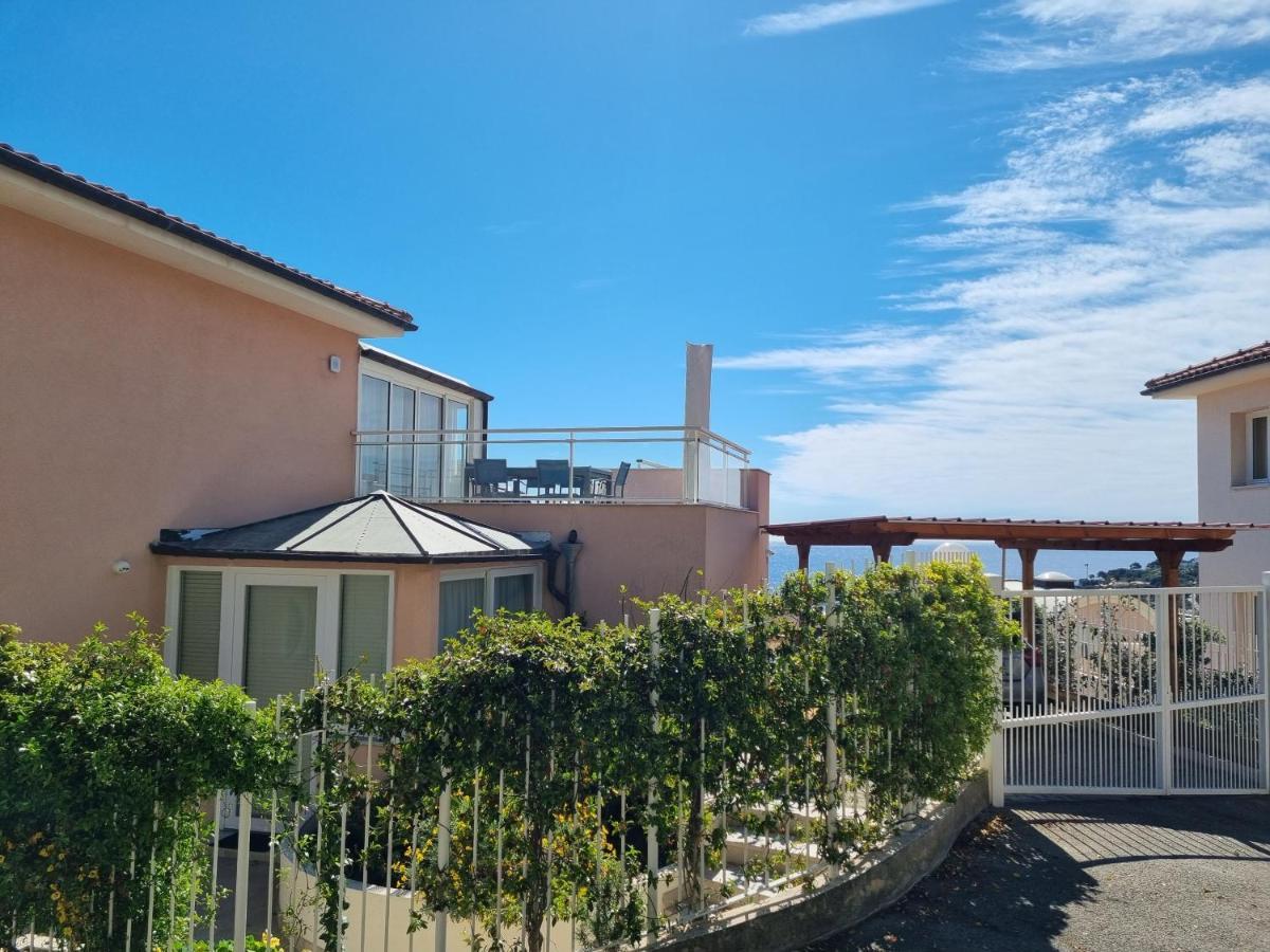רוקברון-קאפ-מרט Dernier Etage D'Une Maison מראה חיצוני תמונה